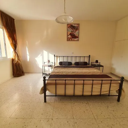 Kings Palace 304 דירה *